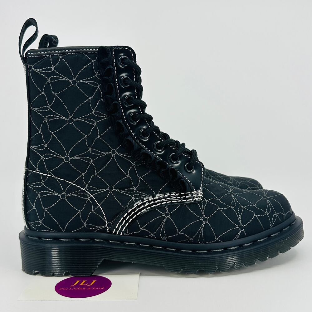 Dr. Martens Women's 1460 Frill Black Whimsygoth Lace Up Combat Boots Size 7